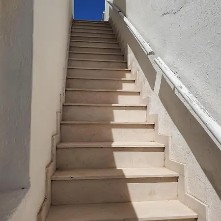 Monovano بيت للعطل روزا مارينا